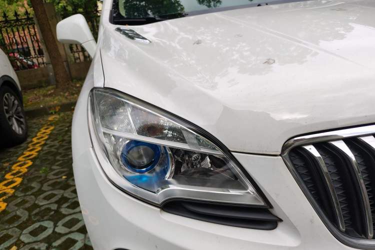 Used Buick Encore 2013 1.4T Automatic Two-Wheel Drive Leading Model Right Front Headlight