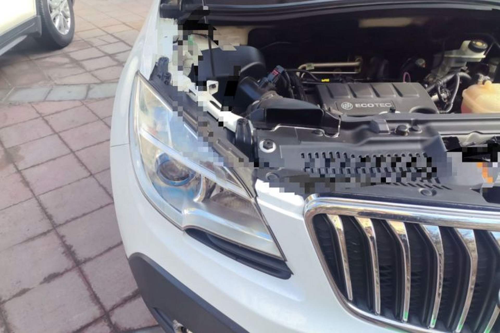 Used Buick Encore 2013 1.4T Manual Two-Wheel Drive Entry Model Right Front Headlight