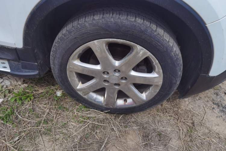 Used Buick Encore 2013 1.4T Automatic All-Wheel Drive Flagship Edition Right Front Wheel Hub