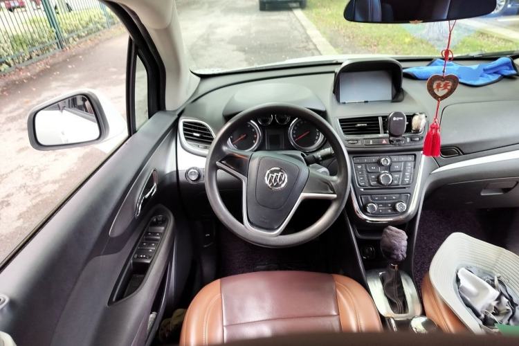 Used Buick Encore 2013 1.4T Automatic Two-Wheel Drive Elite Model Steering Wheel