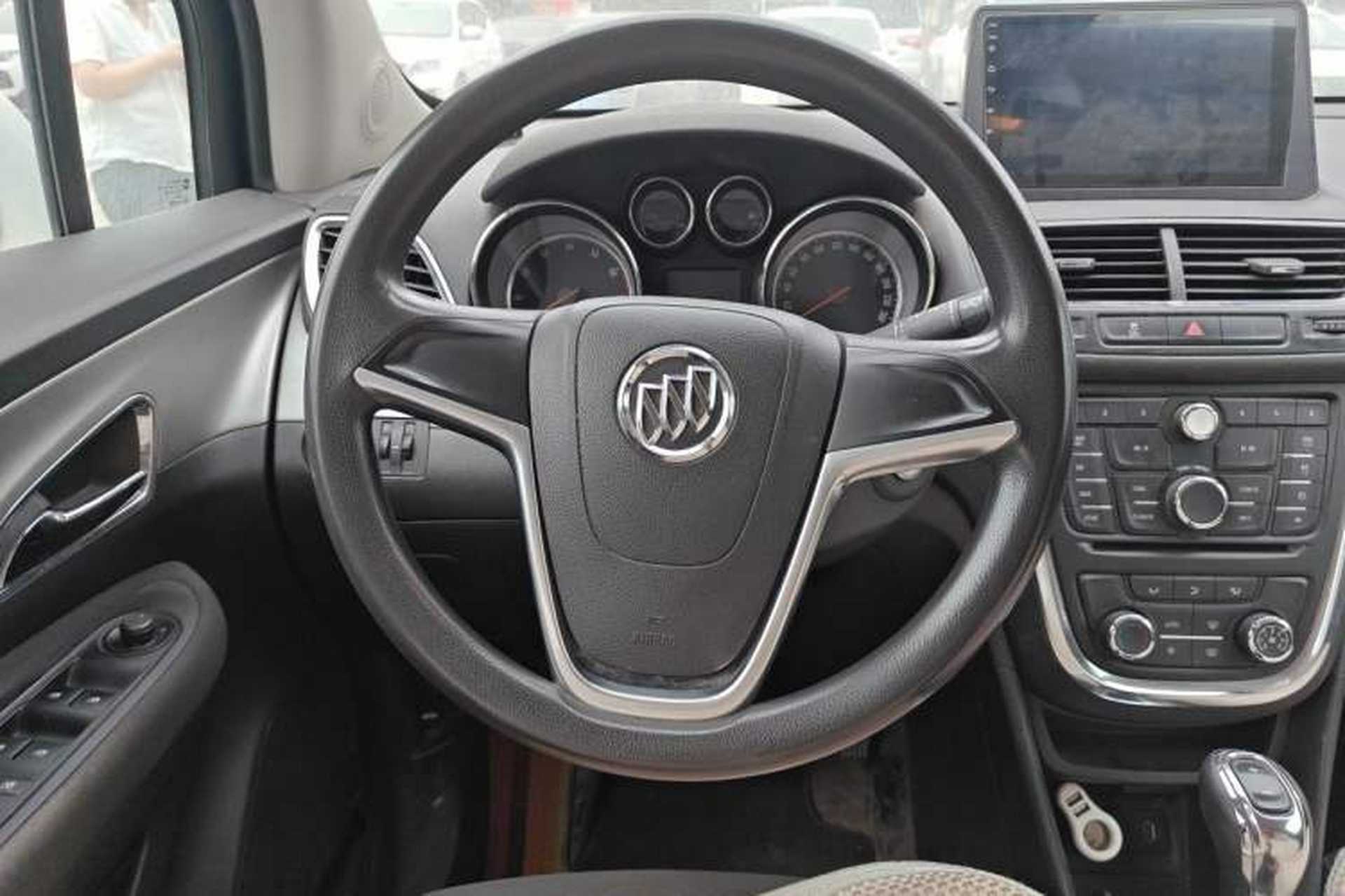 Used Buick Encore 2013 1.4T Automatic Two-Wheel Drive Elite Model Steering Wheel