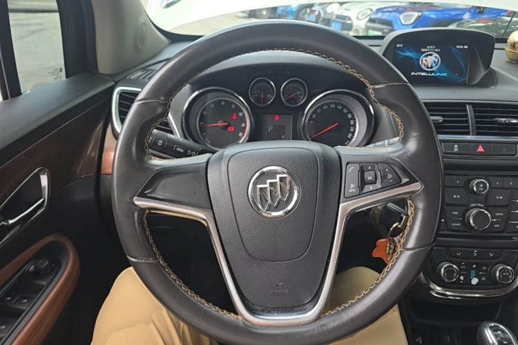 Used Buick Encore 2013 1.4T Automatic Two-Wheel Drive Leading Model Steering Wheel