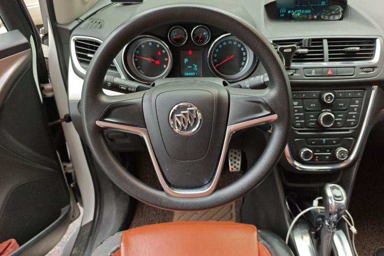 Used Buick Encore 2013 1.4T Automatic Two-Wheel Drive Elite Model Steering Wheel