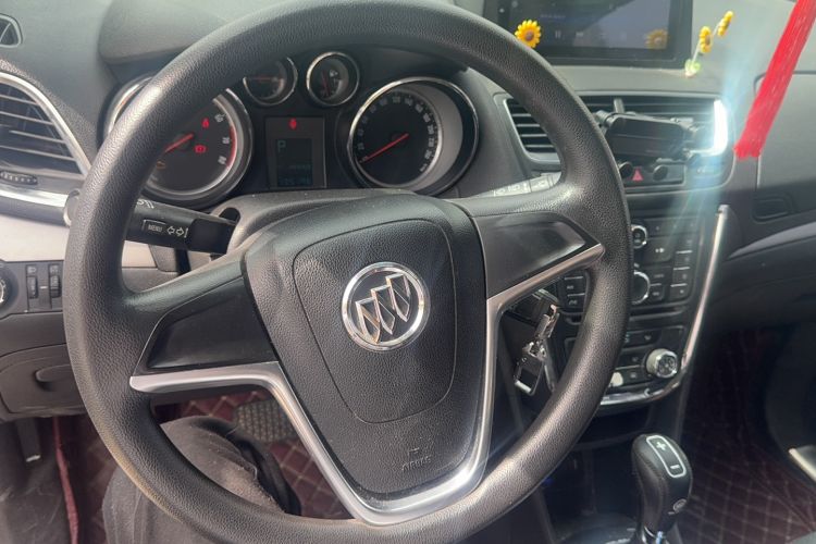 Used Buick Encore 2013 1.4T Automatic Two-Wheel Drive Elite Model Steering Wheel