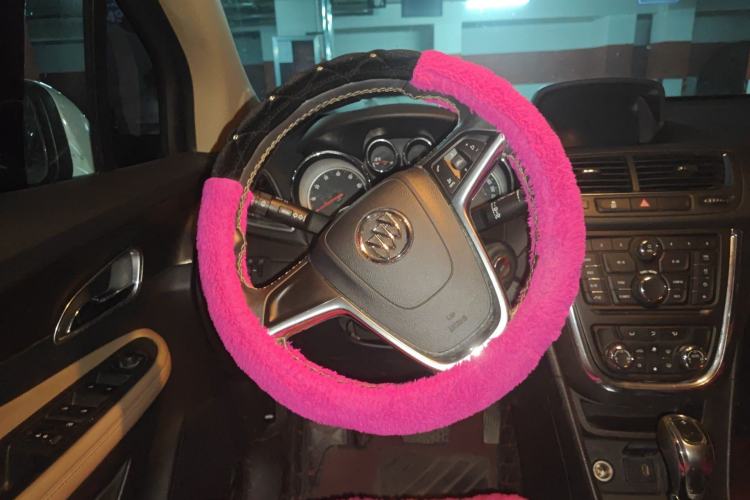 Used Buick Encore 2013 1.4T Automatic All-Wheel Drive Flagship Edition Steering Wheel
