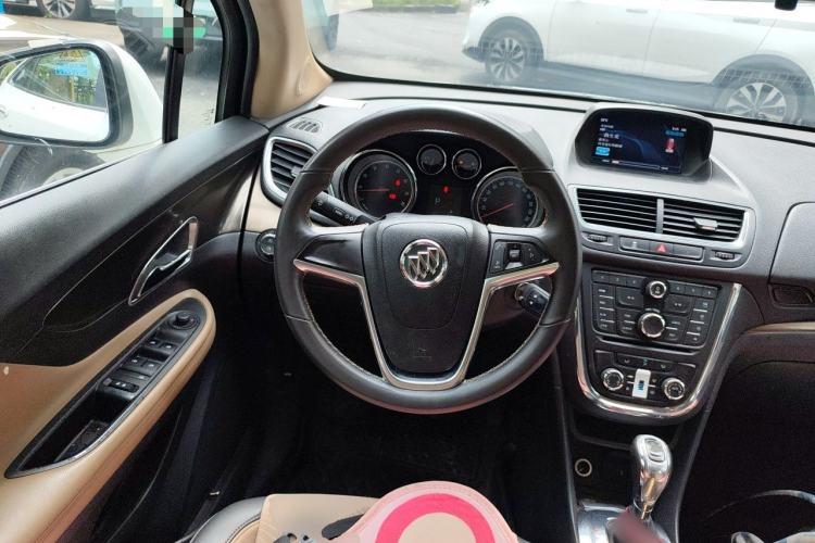 Used Buick Encore 2013 1.4T Automatic Two-Wheel Drive Leading Model Steering Wheel