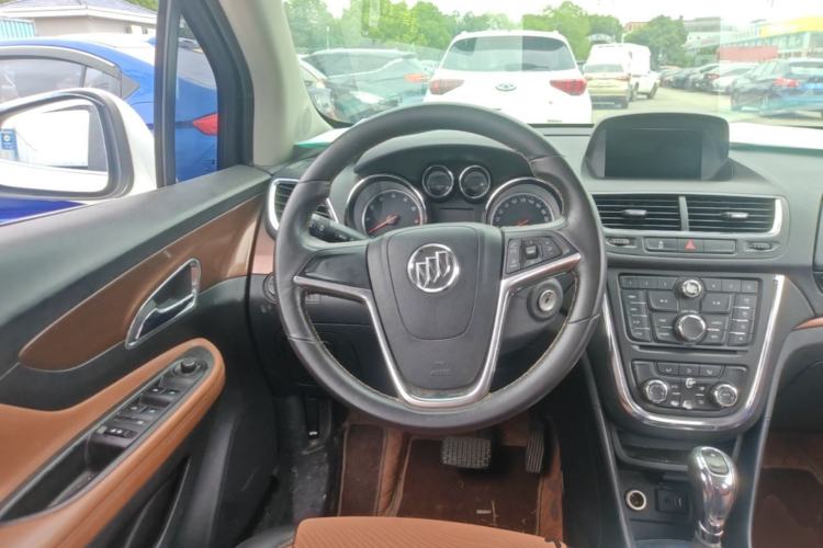 Used Buick Encore 2013 1.4T Automatic Two-Wheel Drive Leading Model Steering Wheel
