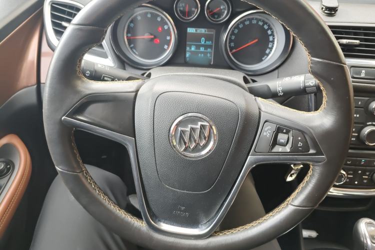 Used Buick Encore 2013 1.4T Automatic All-Wheel Drive Flagship Edition Steering Wheel