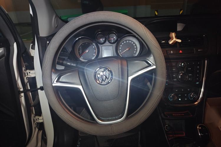 Used Buick Encore 2013 1.4T Manual Two-Wheel Drive Entry Model Steering Wheel