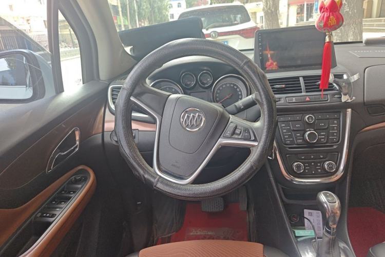 Used Buick Encore 2013 1.4T Automatic Two-Wheel Drive Leading Model Steering Wheel