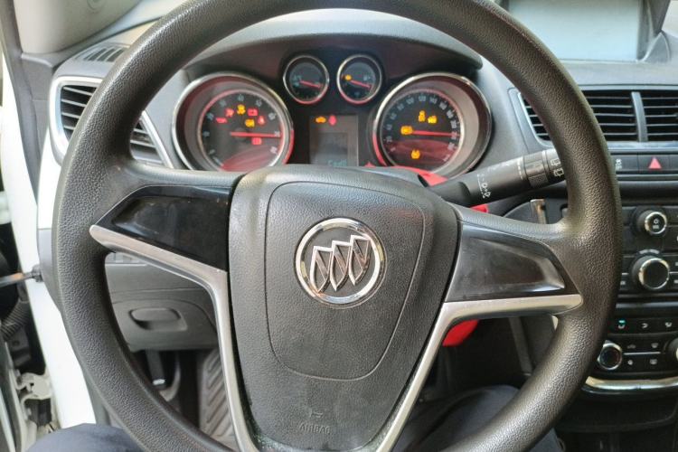 Used Buick Encore 2013 1.4T Manual Two-Wheel Drive Entry Model Steering Wheel