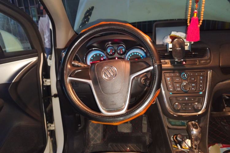 Used Buick Encore 2013 1.4T Automatic Two-Wheel Drive Elite Model Steering Wheel