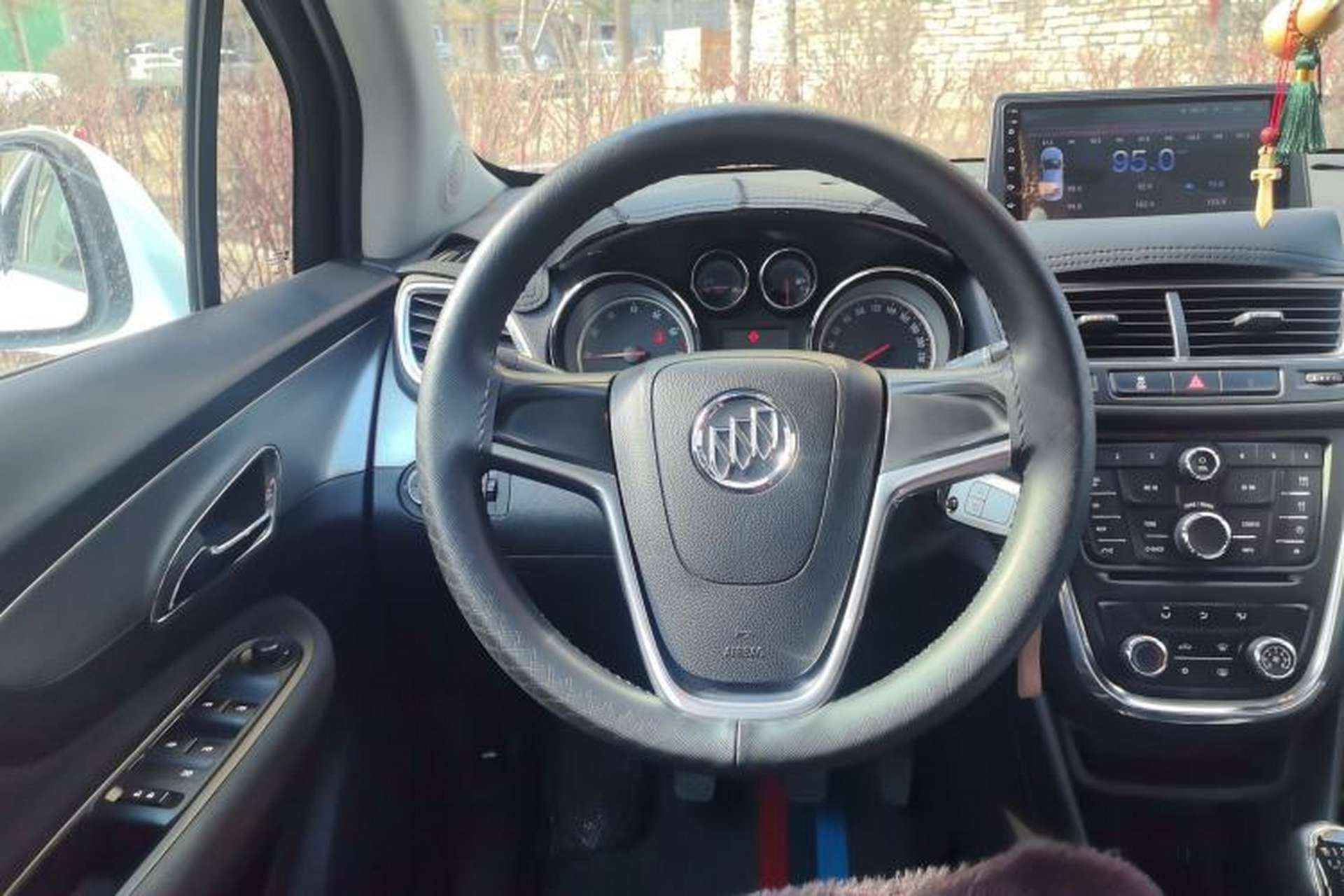 Used Buick Encore 2013 1.4T Manual Two-Wheel Drive Entry Model Steering Wheel