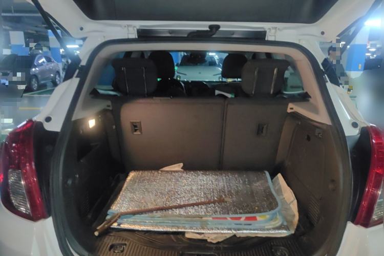 Used Buick Encore 2013 1.4T Automatic Two-Wheel Drive Elite Model Trunk