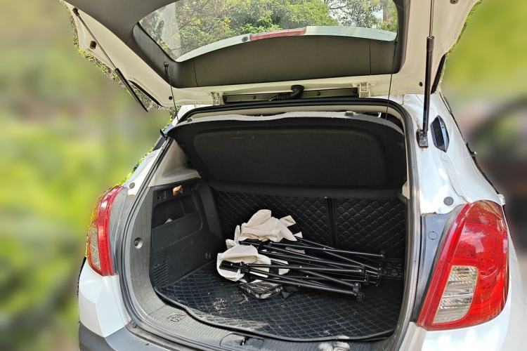 Used Buick Encore 2013 1.4T Automatic Two-Wheel Drive Leading Model Trunk