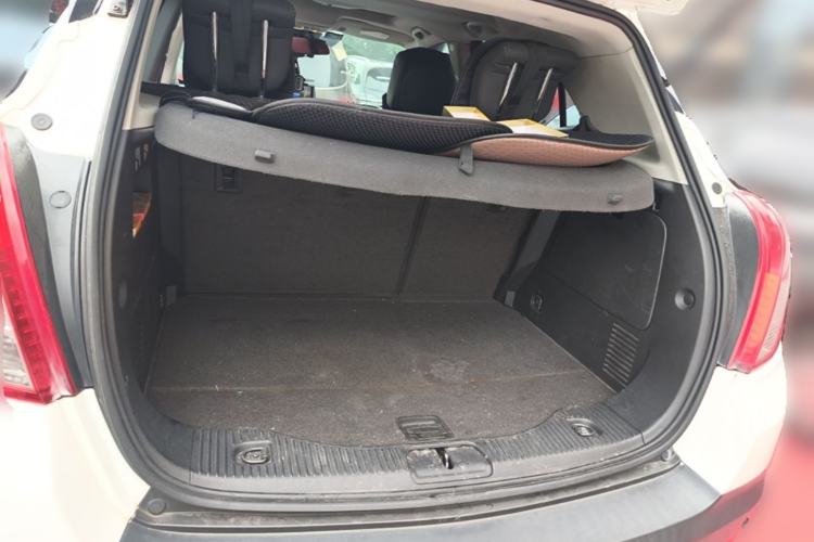 Used Buick Encore 2013 1.4T Automatic Two-Wheel Drive Elite Model Trunk