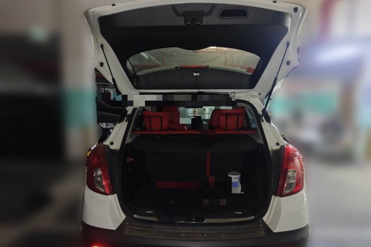 Used Buick Encore 2013 1.4T Automatic Two-Wheel Drive Elite Model Trunk