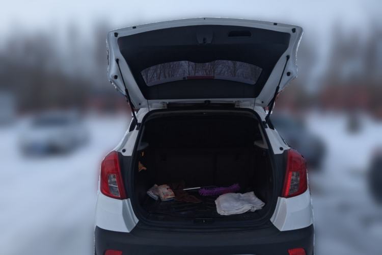Used Buick Encore 2013 1.4T Automatic All-Wheel Drive Flagship Edition Trunk