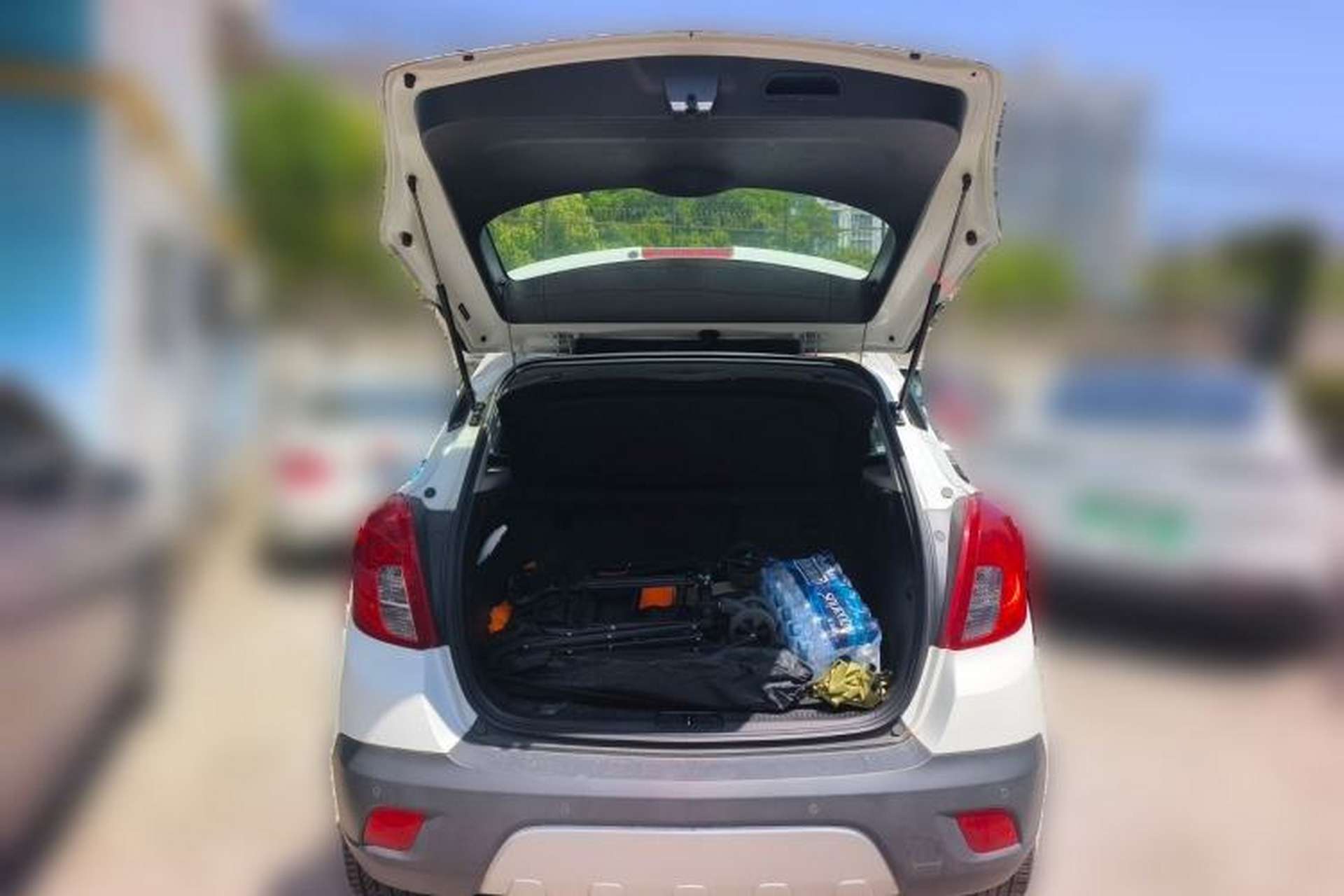 Used Buick Encore 2013 1.4T Automatic Two-Wheel Drive Leading Model Trunk