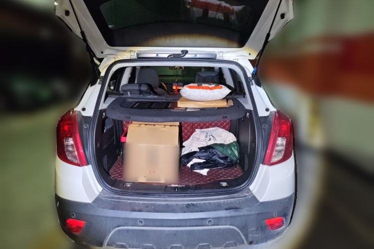 Used Buick Encore 2013 1.4T Automatic Two-Wheel Drive Elite Model Trunk