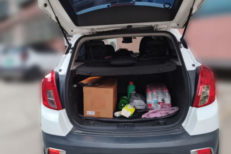 Used Buick Encore 2013 1.4T Automatic Two-Wheel Drive Elite Model Trunk
