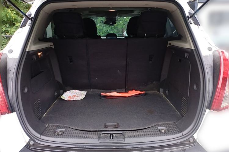 Used Buick Encore 2013 1.4T Automatic Two-Wheel Drive Elite Model Trunk