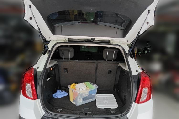 Used Buick Encore 2013 1.4T Automatic Two-Wheel Drive Elite Model Trunk