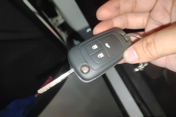 Used Buick Encore 2013 1.4T Automatic Two-Wheel Drive Elite Model Vehicle Key