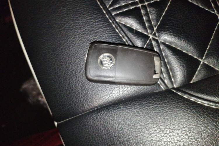Used Buick Encore 2013 1.4T Automatic Two-Wheel Drive Elite Model Vehicle Key