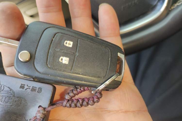 Used Buick Encore 2013 1.4T Automatic Two-Wheel Drive Leading Model Vehicle Key