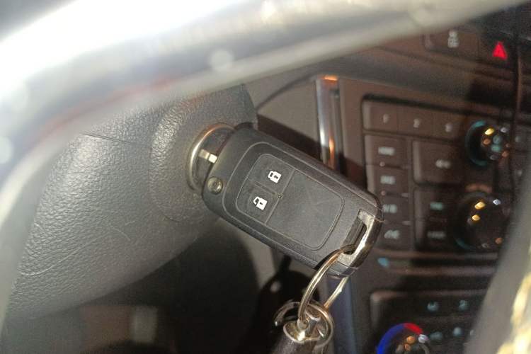 Used Buick Encore 2013 1.4T Automatic All-Wheel Drive Flagship Edition Vehicle Key