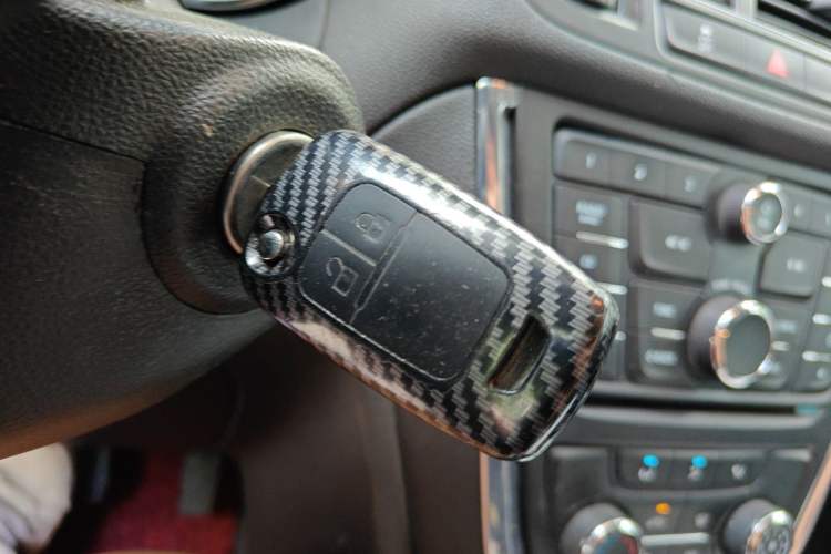 Used Buick Encore 2013 1.4T Automatic Two-Wheel Drive Elite Model Vehicle Key