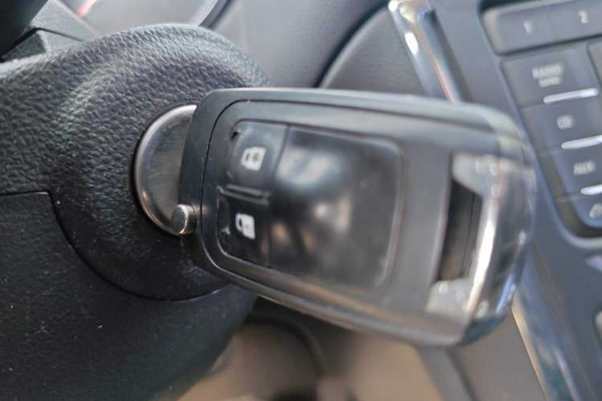 Used Buick Encore 2013 1.4T Automatic Two-Wheel Drive Elite Model Vehicle Key