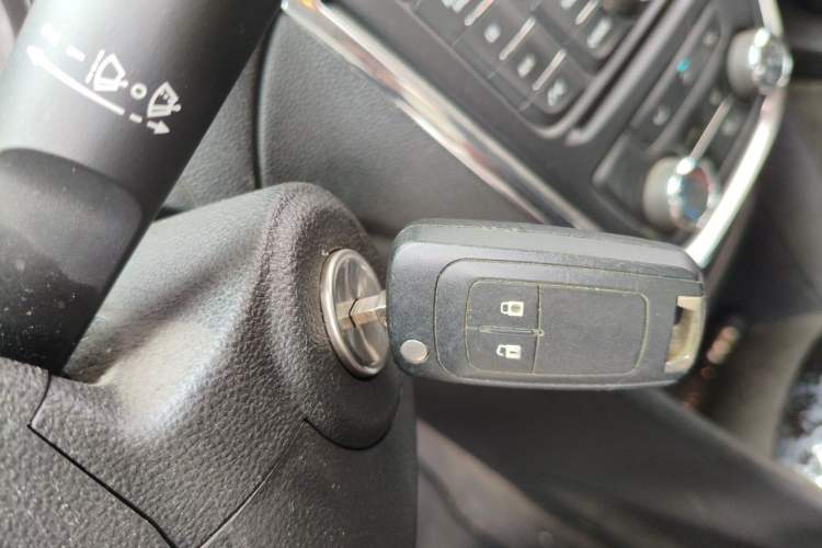 Used Buick Encore 2013 1.4T Automatic Two-Wheel Drive Elite Model Vehicle Key