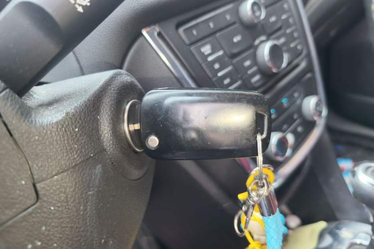 Used Buick Encore 2013 1.4T Automatic Two-Wheel Drive Elite Model Vehicle Key