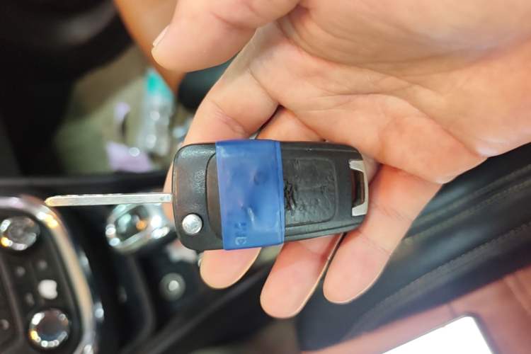Used Buick Encore 2013 1.4T Automatic Two-Wheel Drive Elite Model Vehicle Key