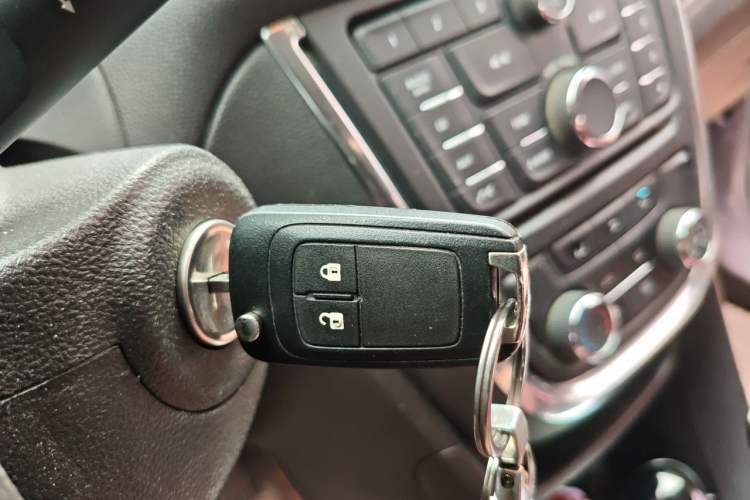 Used Buick Encore 2013 1.4T Automatic Two-Wheel Drive Elite Model Vehicle Key
