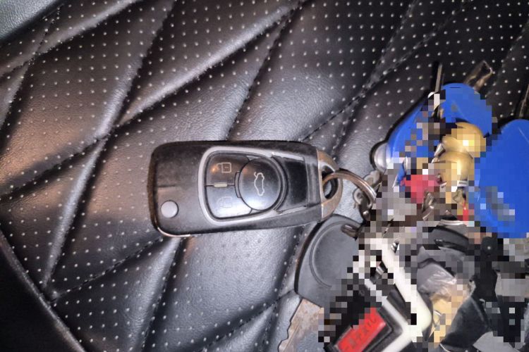 Used Buick Encore 2013 1.4T Automatic Two-Wheel Drive Elite Model Vehicle Key