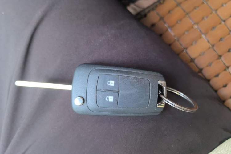 Used Buick Encore 2013 1.4T Manual Two-Wheel Drive Entry Model Vehicle Key