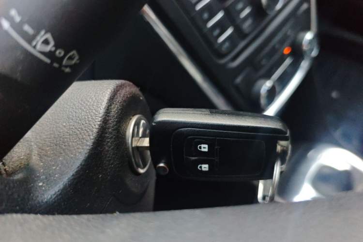 Used Buick Encore 2013 1.4T Automatic Two-Wheel Drive Elite Model Vehicle Key