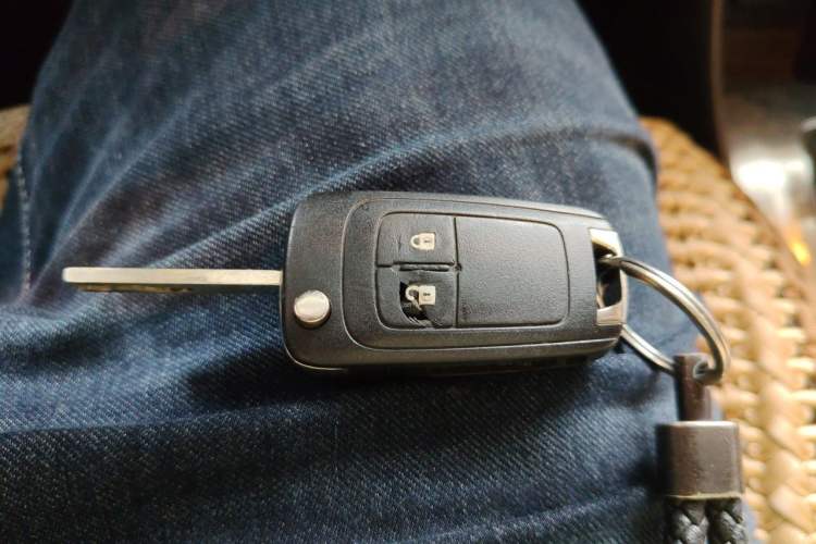 Used Buick Encore 2013 1.4T Automatic Two-Wheel Drive Elite Model Vehicle Key