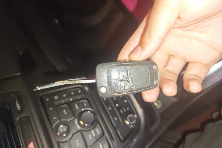 Used Buick Encore 2013 1.4T Automatic All-Wheel Drive Flagship Edition Vehicle Key