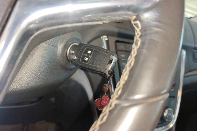 Used Buick Encore 2013 1.4T Automatic Two-Wheel Drive Leading Model Vehicle Key