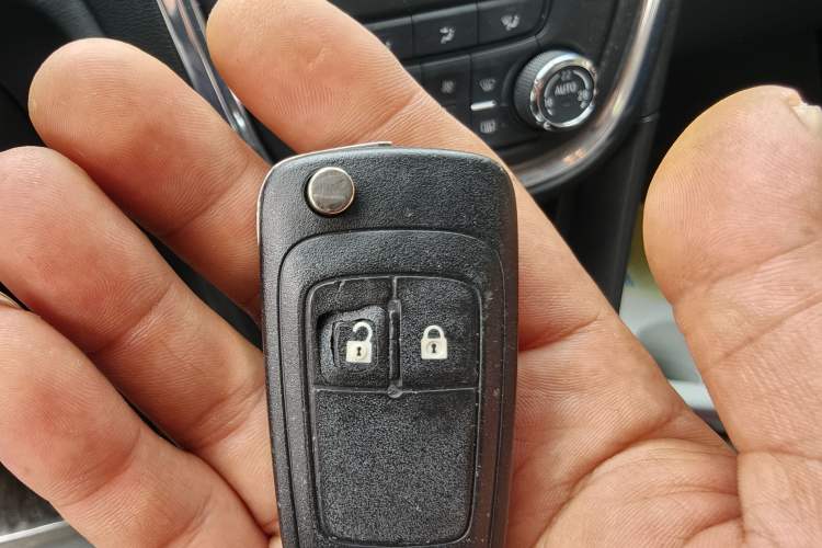Used Buick Encore 2013 1.4T Automatic Two-Wheel Drive Leading Model Vehicle Key