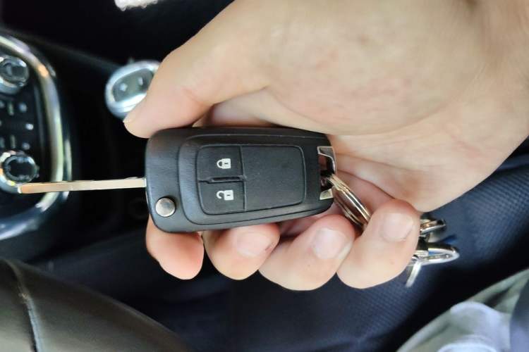 Used Buick Encore 2013 1.4T Automatic Two-Wheel Drive Leading Model Vehicle Key