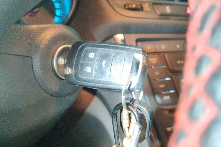 Used Buick Encore 2013 1.4T Automatic Two-Wheel Drive Elite Model Vehicle Key