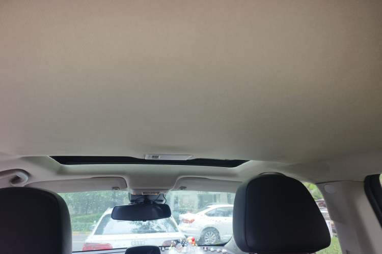 Used Buick Encore 2013 1.4T Automatic Two-Wheel Drive Leading Model Headliner