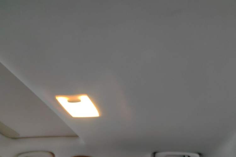 Used Buick Encore 2013 1.4T Automatic All-Wheel Drive Flagship Edition Headliner