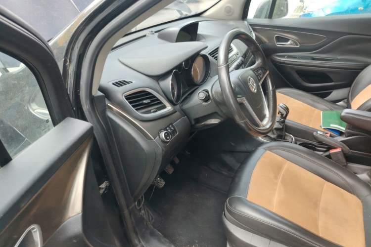 Used Buick Encore 2014 1.4T Manual Two-Wheel Drive Urban Sport Model Driver Seat