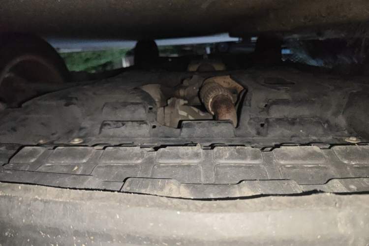 Used Buick Encore 2014 1.4T Manual Two-Wheel Drive Urban Advanced Model Chassis Front